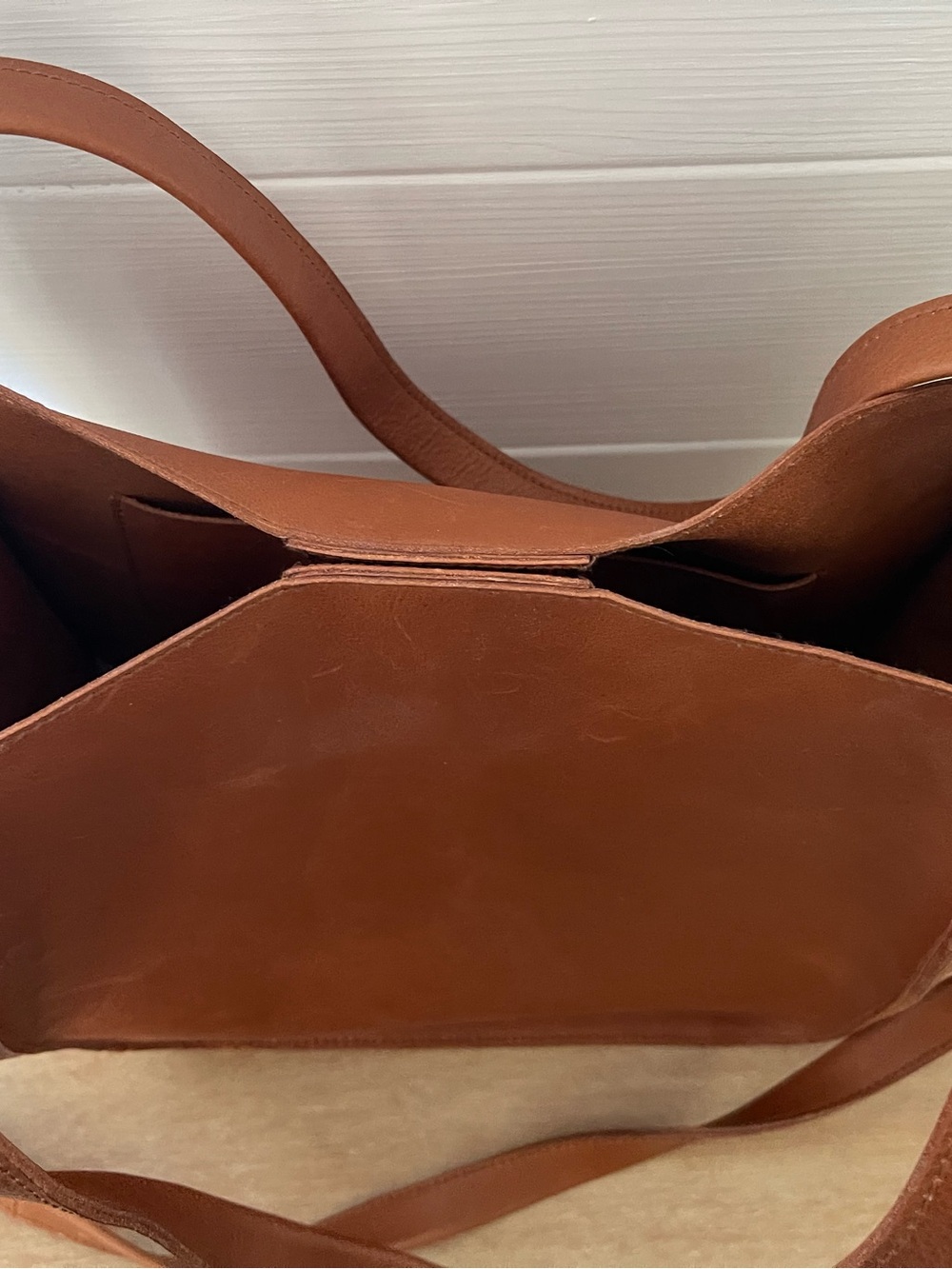 Madewell Leather Shoulder Bag in Cognac - Picture 3 of 5